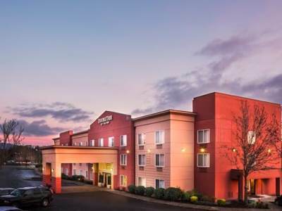 Doubletree By Hilton Portland - Beaverton Hotel Exterior photo